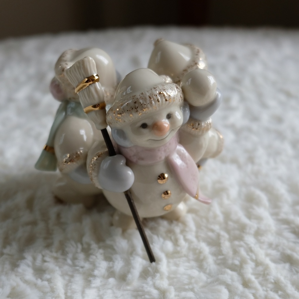 Lenox 3 Snowmen⛄️Skating by Candlelight w/ Broom